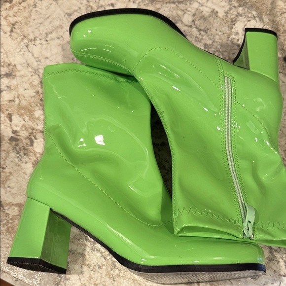 Lime Green Patent Leather Ankle Boots - Picture 1 of 2